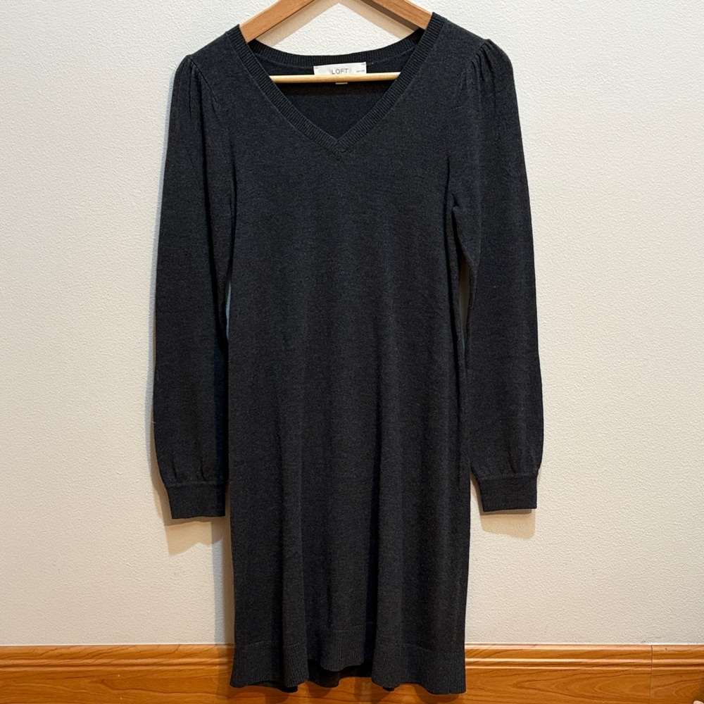 LOFT Charcoal Long Sleeve V-Neck Dress